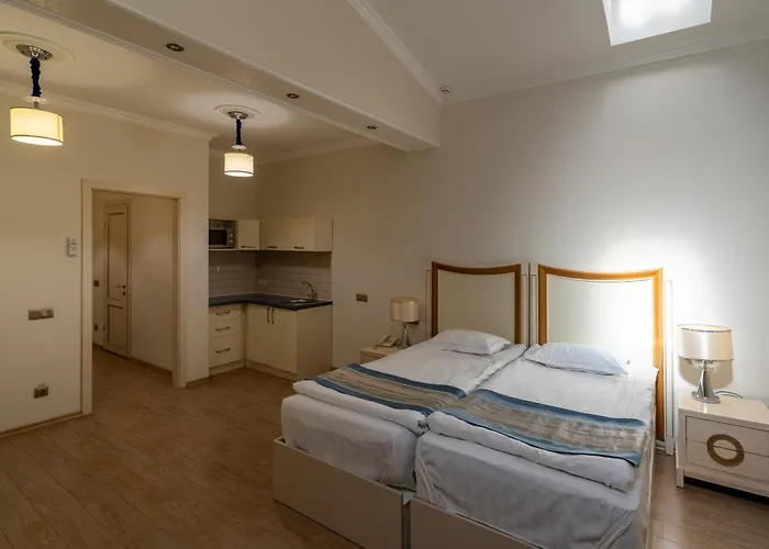 Метро Готель Апартаменти