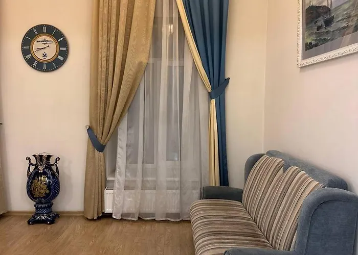 Метро Готель Апартаменти