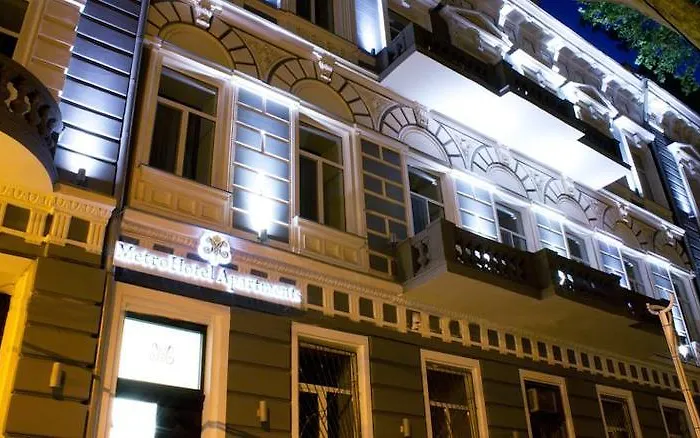 Метро Готель Апартаменти Odessa