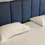 Метро Готель Апартаменти Отель