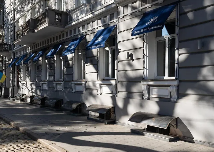 Метро Готель Апартаменти Hotel