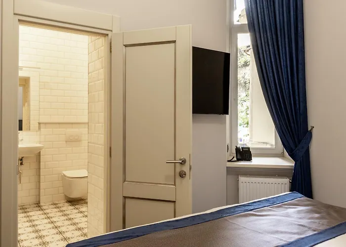 Метро Готель Апартаменти 3* Odessa