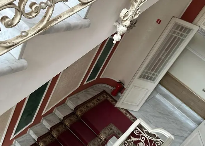 Hotel Метро Готель Апартаменти