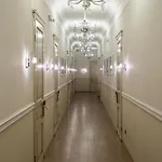 Metro Hotel Apartments